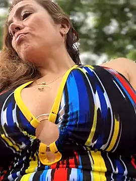 angelitasexy81 online show from 2, 6, 2026