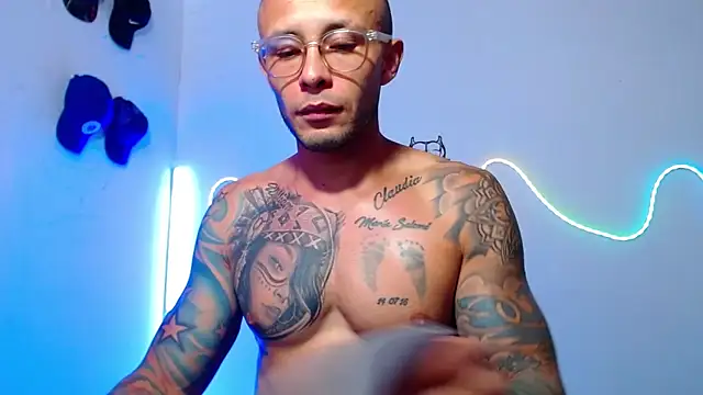 sebastian horny online show from 7, 1, 2026