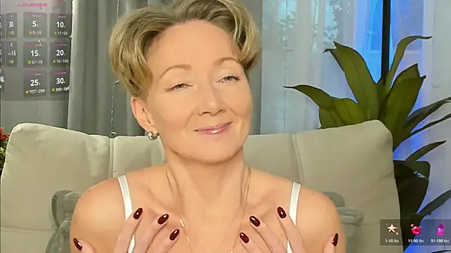 AkexandraFix online show from 6, 2, 2026