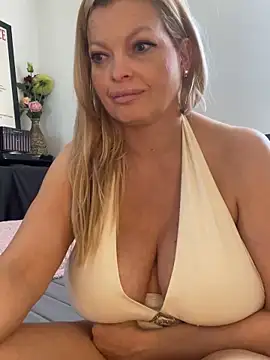 Lisavontease online show from 30, 5, 2026
