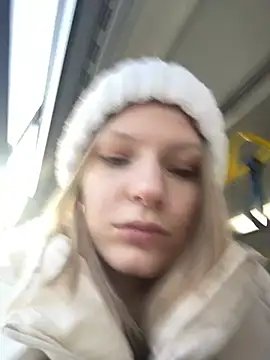 MaryHiggins online show from 16, 2, 2025