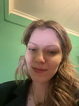 MaryHiggins online show from 8, 3, 2025