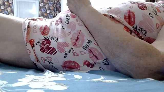 Anabelldestiny online show from 12, 4, 2026