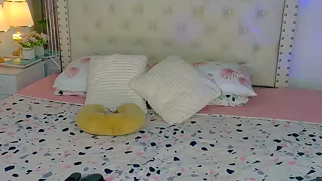 Snapshot of Ariana_girlhots chatting on 18, 1, 2026 Ariana girlhots online show from 18, 1, 2026