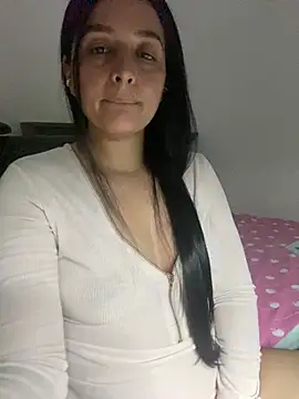 Snapshot of vellaAngel chatting on 11, 12, 2024 vellaAngel online show from 11, 12, 2024