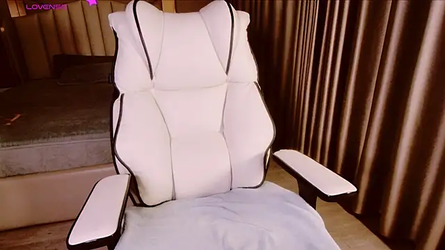 Girl  Funny online show from 29, 9, 2025