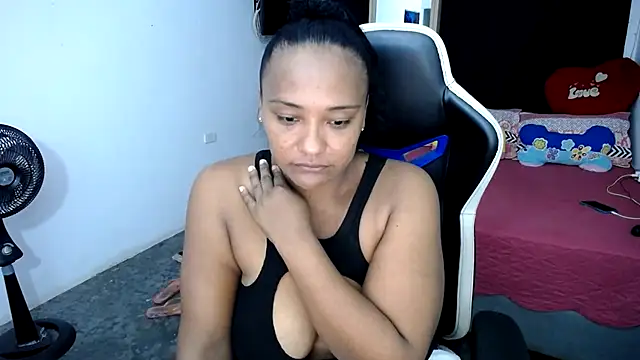 marysol83 online show from 28, 2, 2025