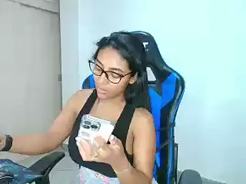 sophiax-x online show from 16, 1, 2025