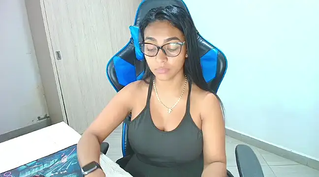 sophiax-x online show from 31, 1, 2025