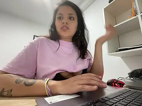 apretadito47 online show from 19, 5, 2026