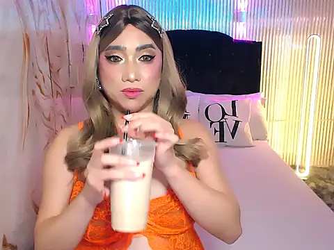 24cmBananaSelfsucker online show from 23, 11, 2025