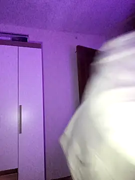 EmmaMelissa0521 online show from 23, 1, 2025