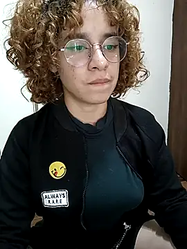 EmmaMelissa0521 online show from 25, 2, 2025