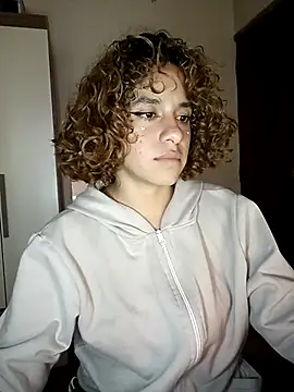 EmmaMelissa0521 online show from 6, 3, 2025