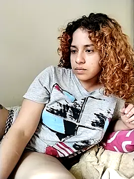 EmmaMelissa0521 online show from 13, 12, 2025