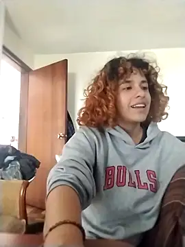 EmmaMelissa0521 online show from 17, 3, 2026