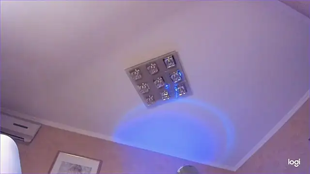 Snapshot of Diamond_D_ chatting on 28, 11, 2025 Diamond D online show from 28, 11, 2025