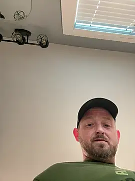 smokeymt420 online show from 20, 5, 2026