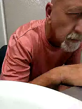 Snapshot of Yankeedave420 chatting on 30, 5, 2026 Yankeedave420 online show from 30, 5, 2026