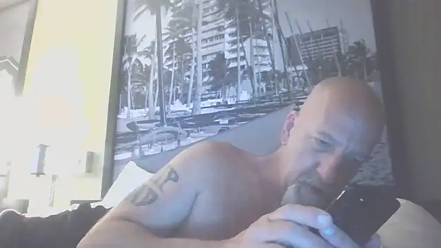 Snapshot of Yankeedave420 chatting on 17, 6, 2026 Yankeedave420 online show from 17, 6, 2026