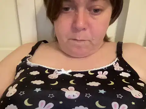 Snapshot of ParisNova chatting on 31, 12, 2024 ParisNova online show from 31, 12, 2024