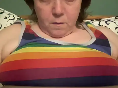 Snapshot of ParisNova chatting on 15, 3, 2025 ParisNova online show from 15, 3, 2025