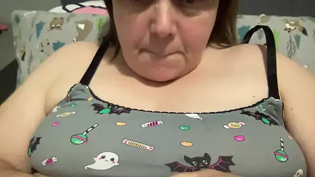 Snapshot of ParisNova chatting on 17, 1, 2026 ParisNova online show from 17, 1, 2026