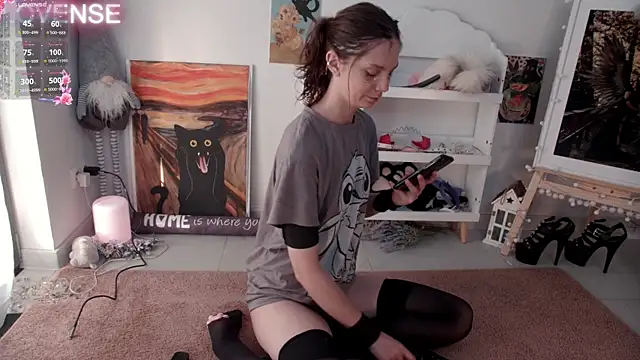 Careful i bite online show from 18, 1, 2025