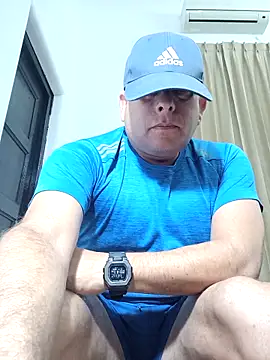 chicoguapo8 online show from 18, 9, 2025