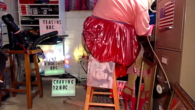 tgirljillforbbc online show from 8, 1, 2025