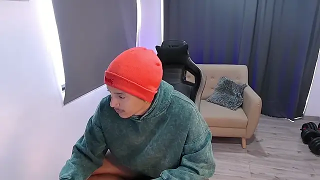 Liam V online show from 24, 4, 2026