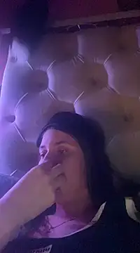 Flossy Vettie online show from 12, 3, 2025