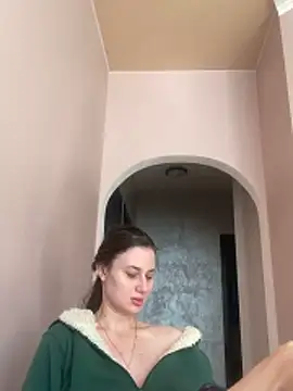 Flossy Vettie online show from 4, 3, 2026