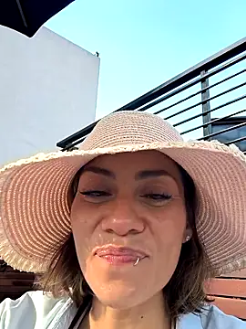 Snapshot of SamyJones9 chatting on 6, 3, 2025 SamyJones9 online show from 6, 3, 2025