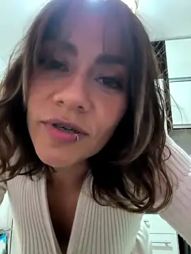 Snapshot of SamyJones9 chatting on 15, 11, 2025 SamyJones9 online show from 15, 11, 2025