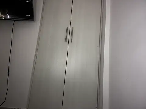 Snapshot of DulceLenns chatting on 12, 1, 2025 DulceLenns online show from 12, 1, 2025