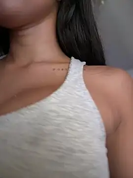 DulceLenns online show from 11, 4, 2026