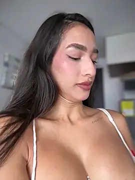 DulceLenns online show from 18, 4, 2026