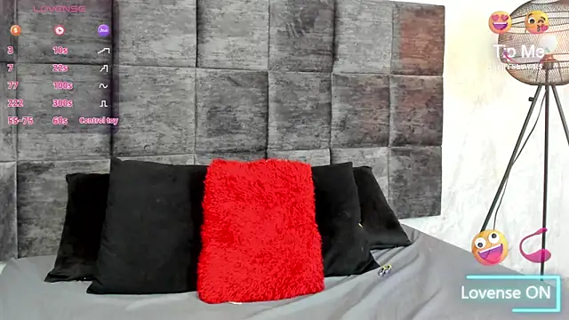 Snapshot of SusanRodriguez_ chatting on 12, 12, 2024 SusanRodriguez online show from 12, 12, 2024