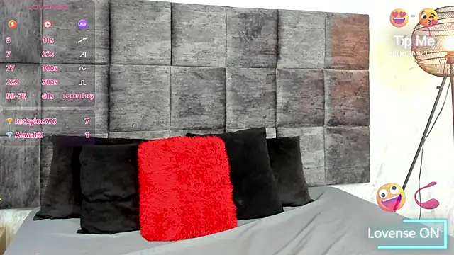 Snapshot of SusanRodriguez_ chatting on 7, 1, 2025 SusanRodriguez online show from 7, 1, 2025