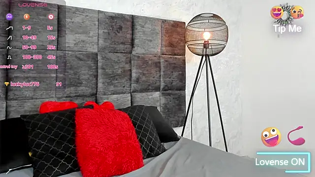 Snapshot of SusanRodriguez_ chatting on 25, 2, 2025 SusanRodriguez online show from 25, 2, 2025