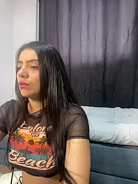 Snapshot of SusanRodriguez_ chatting on 18, 11, 2025 SusanRodriguez online show from 18, 11, 2025