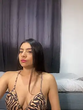 Snapshot of SusanRodriguez_ chatting on 20, 11, 2025 SusanRodriguez online show from 20, 11, 2025