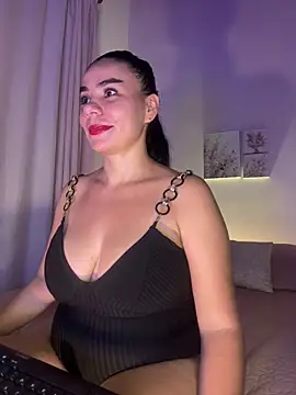 MeganDupont online show from 8, 12, 2024