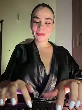 MeganDupont online show from 8, 2, 2025