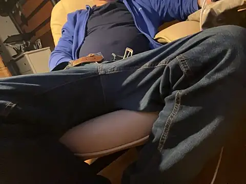 Snapshot of translove chatting on 1, 11, 2025 translove online show from 1, 11, 2025