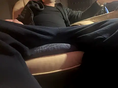 Snapshot of translove chatting on 22, 12, 2025 translove online show from 22, 12, 2025