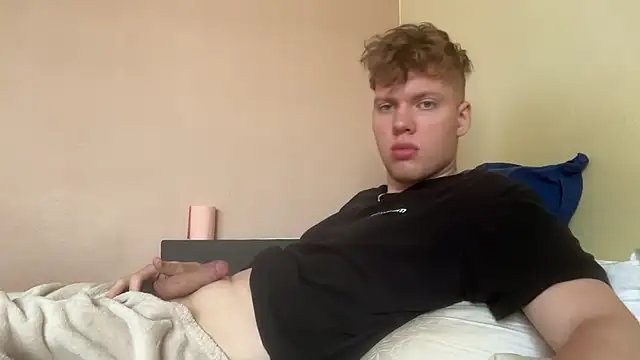 Snapshot of sexybooii6968 chatting on 5, 7, 2026 sexybooii6968 online show from 5, 7, 2026
