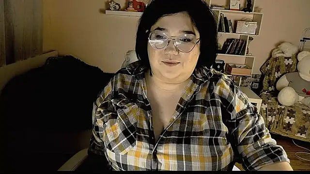 Vi-Vixen online show from 5, 3, 2025