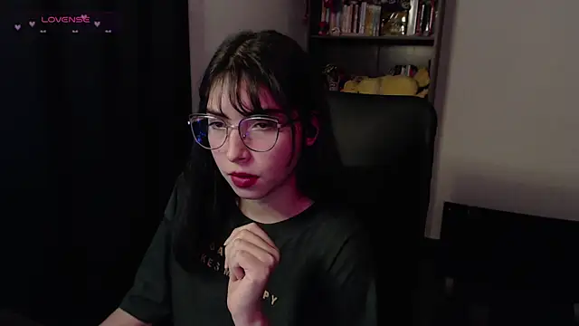 LemonsaD  online show from 28, 4, 2026